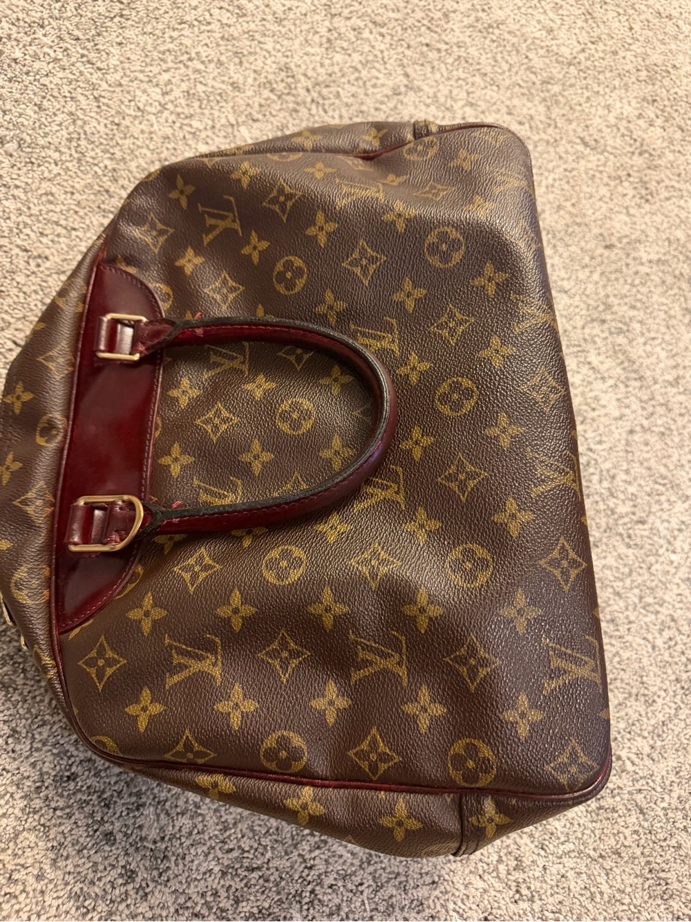 Louis Vuitton Deauville Monogram Satchel, Burgundy Model M4726 - Picture 3 of 14